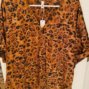 Glam Large Leopard Top.